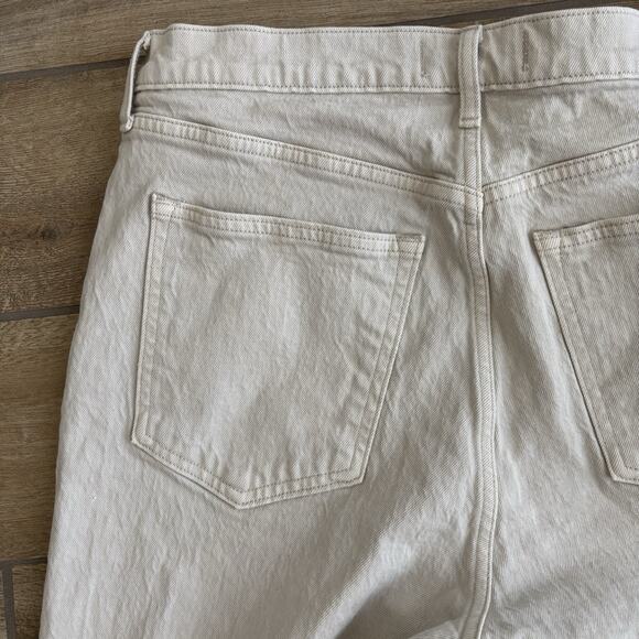 Abercrombie and Fitch Women's Size 12/31 Jeans 90s Straight Raw Edge Capri White - Picture 8 of 14